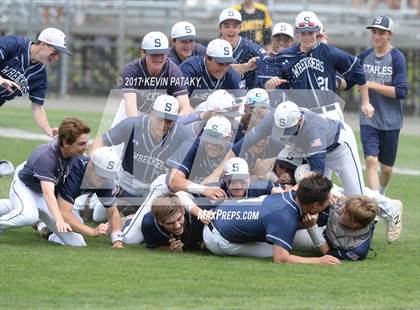 Thumbnail 2 in Staples vs. Amity Regional (CIAC Class LL Final) photogallery.