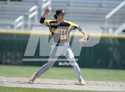 Thumbnail 2 in Staples vs. Amity Regional (CIAC Class LL Final) photogallery.