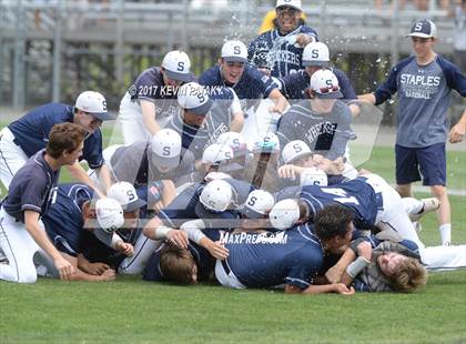 Thumbnail 2 in Staples vs. Amity Regional (CIAC Class LL Final) photogallery.