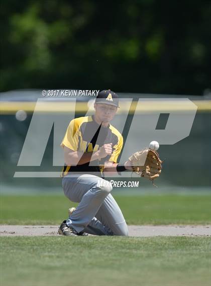 Thumbnail 3 in Staples vs. Amity Regional (CIAC Class LL Final) photogallery.