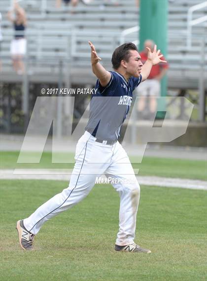 Thumbnail 3 in Staples vs. Amity Regional (CIAC Class LL Final) photogallery.