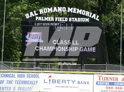 Thumbnail 1 in Staples vs. Amity Regional (CIAC Class LL Final) photogallery.