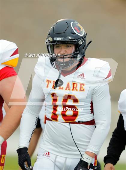 Thumbnail 2 in Tulare Union @ Garces Memorial photogallery.