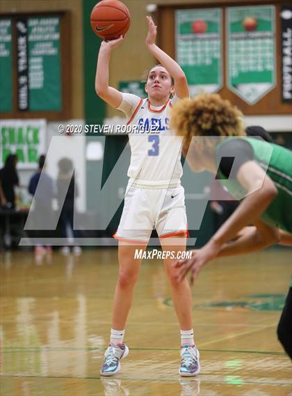 Thumbnail 1 in Bishop Gorman vs. Clovis North (MLK Showcase) photogallery.