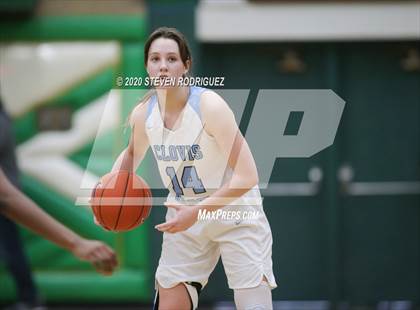 Thumbnail 2 in Bishop Gorman vs. Clovis North (MLK Showcase) photogallery.