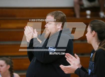 Thumbnail 2 in Bishop Gorman vs. Clovis North (MLK Showcase) photogallery.