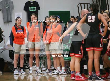 Thumbnail 2 in Bishop Gorman vs. Clovis North (MLK Showcase) photogallery.