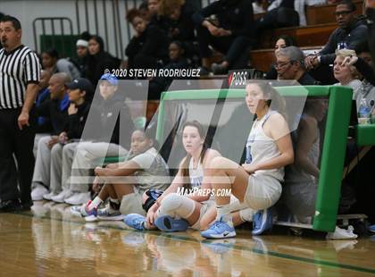 Thumbnail 3 in Bishop Gorman vs. Clovis North (MLK Showcase) photogallery.