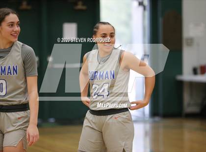 Thumbnail 2 in Bishop Gorman vs. Clovis North (MLK Showcase) photogallery.