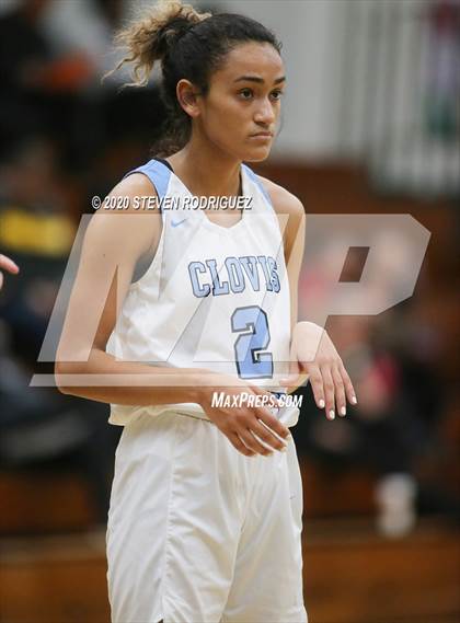 Thumbnail 2 in Bishop Gorman vs. Clovis North (MLK Showcase) photogallery.