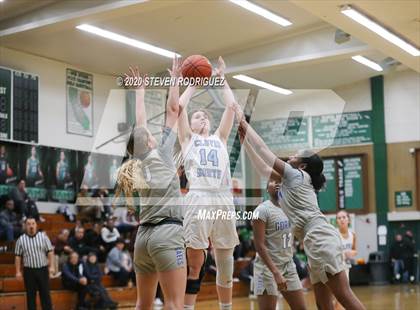 Thumbnail 3 in Bishop Gorman vs. Clovis North (MLK Showcase) photogallery.