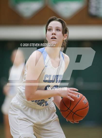 Thumbnail 3 in Bishop Gorman vs. Clovis North (MLK Showcase) photogallery.
