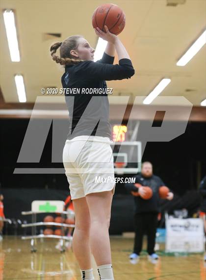 Thumbnail 1 in Bishop Gorman vs. Clovis North (MLK Showcase) photogallery.