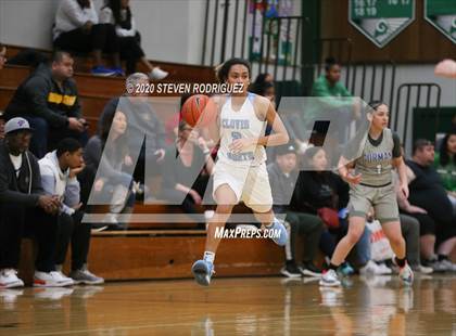 Thumbnail 2 in Bishop Gorman vs. Clovis North (MLK Showcase) photogallery.