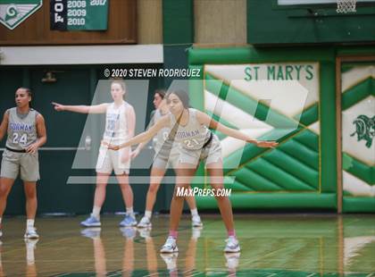Thumbnail 2 in Bishop Gorman vs. Clovis North (MLK Showcase) photogallery.
