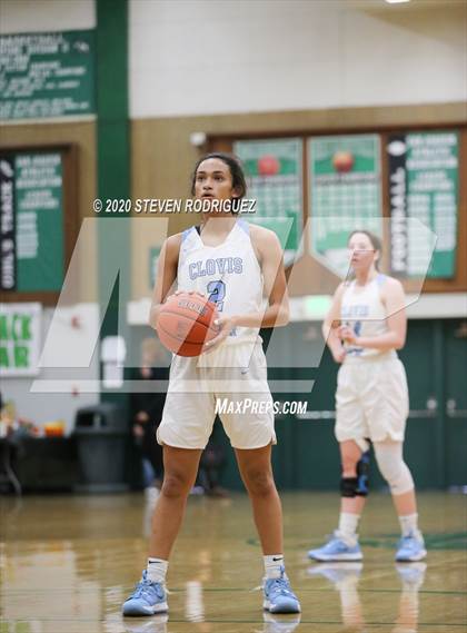 Thumbnail 3 in Bishop Gorman vs. Clovis North (MLK Showcase) photogallery.