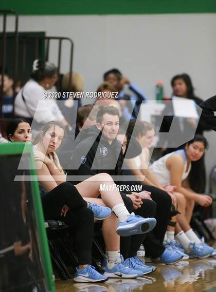 Thumbnail 1 in Bishop Gorman vs. Clovis North (MLK Showcase) photogallery.