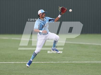 Thumbnail 1 in Lake Travis vs San Antonio Johnson (UIL 6A Regional Quaterfinal) photogallery.