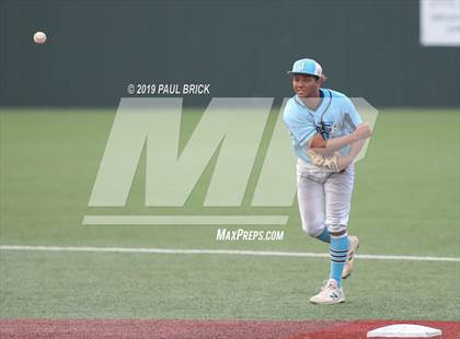 Thumbnail 3 in Lake Travis vs San Antonio Johnson (UIL 6A Regional Quaterfinal) photogallery.