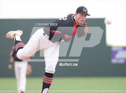 Thumbnail 3 in Lake Travis vs San Antonio Johnson (UIL 6A Regional Quaterfinal) photogallery.