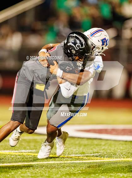 Thumbnail 2 in Fort Dorchester vs Carolina Forest (SCHSL 5A Div 1 Round 2) photogallery.