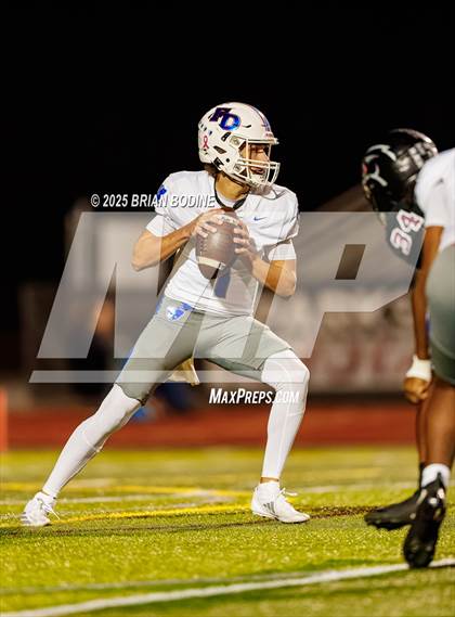 Thumbnail 2 in Fort Dorchester vs Carolina Forest (SCHSL 5A Div 1 Round 2) photogallery.