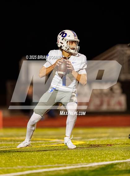 Thumbnail 2 in Fort Dorchester vs Carolina Forest (SCHSL 5A Div 1 Round 2) photogallery.