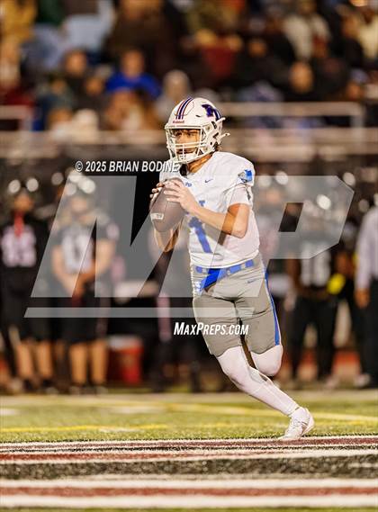 Thumbnail 1 in Fort Dorchester vs Carolina Forest (SCHSL 5A Div 1 Round 2) photogallery.