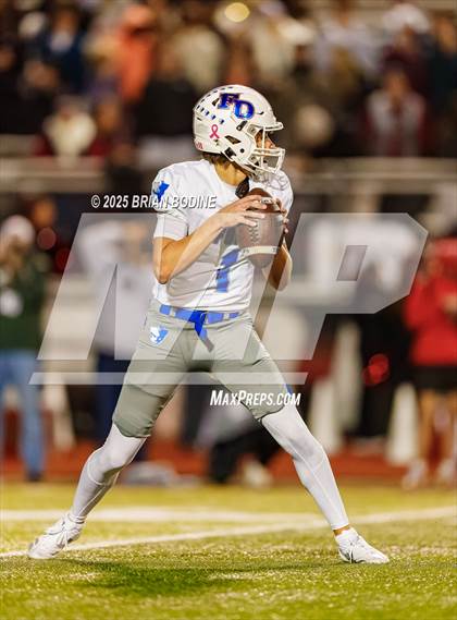 Thumbnail 1 in Fort Dorchester vs Carolina Forest (SCHSL 5A Div 1 Round 2) photogallery.