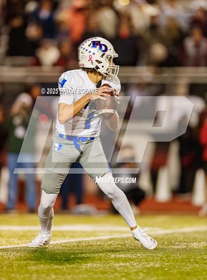 Thumbnail 2 in Fort Dorchester vs Carolina Forest (SCHSL 5A Div 1 Round 2) photogallery.