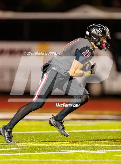 Thumbnail 2 in Fort Dorchester vs Carolina Forest (SCHSL 5A Div 1 Round 2) photogallery.