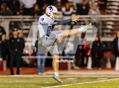 Thumbnail 2 in Fort Dorchester vs Carolina Forest (SCHSL 5A Div 1 Round 2) photogallery.