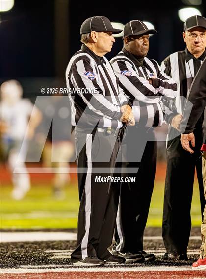 Thumbnail 3 in Fort Dorchester vs Carolina Forest (SCHSL 5A Div 1 Round 2) photogallery.