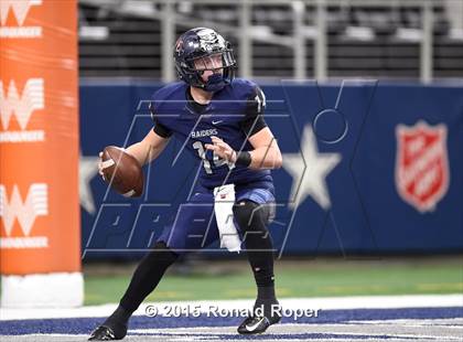 Thumbnail 2 in Wylie East vs. Poteet (UIL 5A D1 Area Playoff) photogallery.