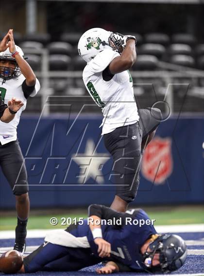 Thumbnail 3 in Wylie East vs. Poteet (UIL 5A D1 Area Playoff) photogallery.
