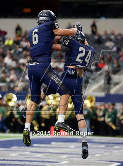 Thumbnail 3 in Wylie East vs. Poteet (UIL 5A D1 Area Playoff) photogallery.