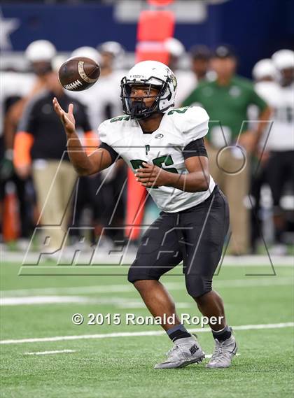 Thumbnail 2 in Wylie East vs. Poteet (UIL 5A D1 Area Playoff) photogallery.