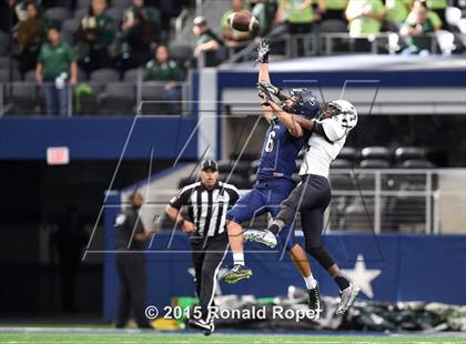 Thumbnail 3 in Wylie East vs. Poteet (UIL 5A D1 Area Playoff) photogallery.