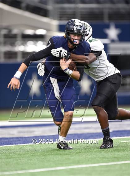 Thumbnail 2 in Wylie East vs. Poteet (UIL 5A D1 Area Playoff) photogallery.