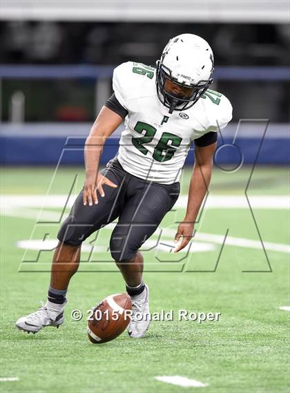 Thumbnail 2 in Wylie East vs. Poteet (UIL 5A D1 Area Playoff) photogallery.