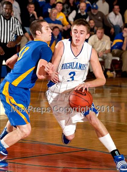 Thumbnail 3 in Newport Central Catholic @ Highlands photogallery.
