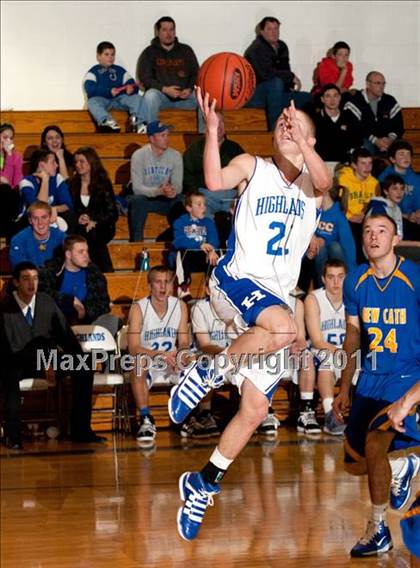 Thumbnail 2 in Newport Central Catholic @ Highlands photogallery.