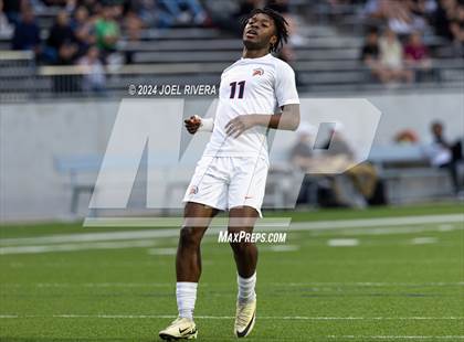 Thumbnail 2 in Seven Lakes vs Jordan (UIL Soccer 6A Region 3 & 4 Regional Quarters) photogallery.