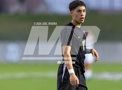 Thumbnail 3 in Seven Lakes vs Jordan (UIL Soccer 6A Region 3 & 4 Regional Quarters) photogallery.