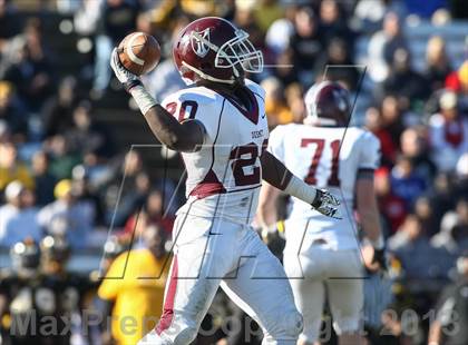 Thumbnail 3 in DeSmet Jesuit vs. Hazelwood Central (MSHSAA District Playoff) photogallery.