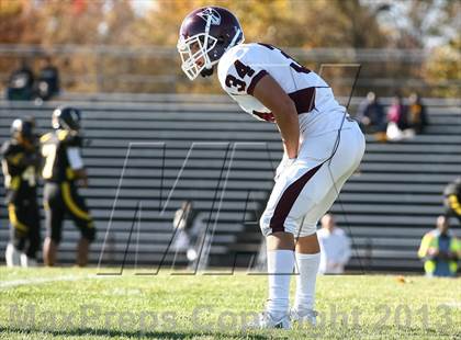 Thumbnail 2 in DeSmet Jesuit vs. Hazelwood Central (MSHSAA District Playoff) photogallery.