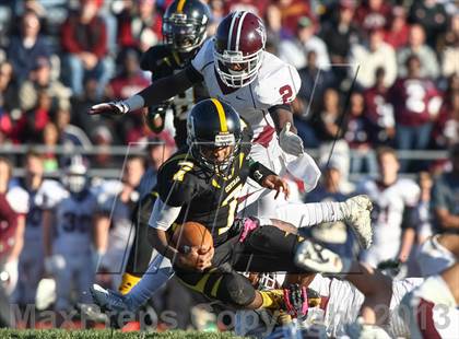 Thumbnail 1 in DeSmet Jesuit vs. Hazelwood Central (MSHSAA District Playoff) photogallery.