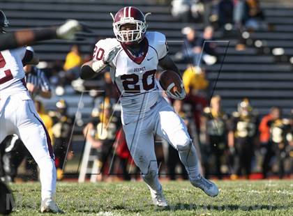 Thumbnail 1 in DeSmet Jesuit vs. Hazelwood Central (MSHSAA District Playoff) photogallery.