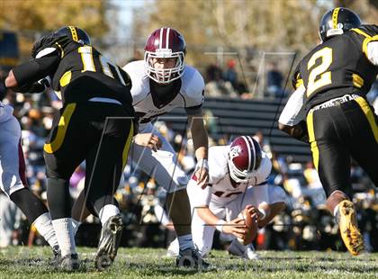 Thumbnail 2 in DeSmet Jesuit vs. Hazelwood Central (MSHSAA District Playoff) photogallery.
