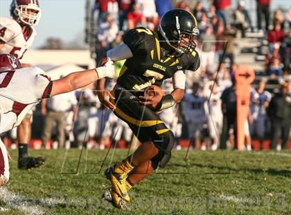 Thumbnail 3 in DeSmet Jesuit vs. Hazelwood Central (MSHSAA District Playoff) photogallery.